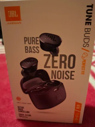 Auriculares JBL Tune Buds Negro