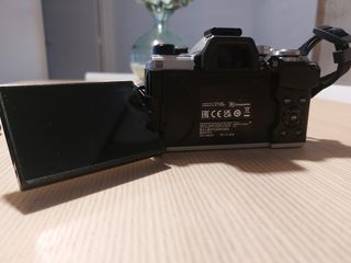 Cámara OM System OM-5 + Lente 14-45mm