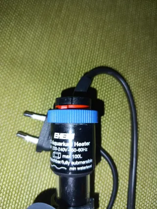 Calentador acuario 75w. Marca: eheim