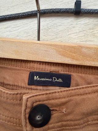 Pantalón marrón Massimo Dutti