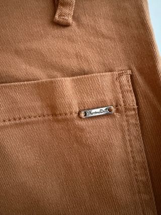 Pantalón marrón Massimo Dutti