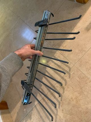 Pantalonero extraíble para armario