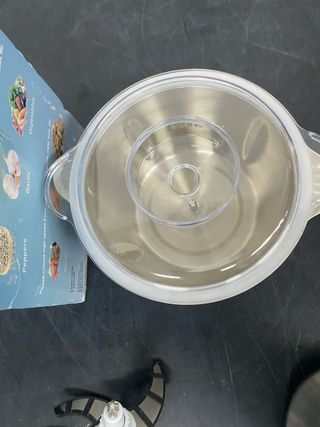 Tritacarne Meat Max in acciaio inossidabile con design moderno