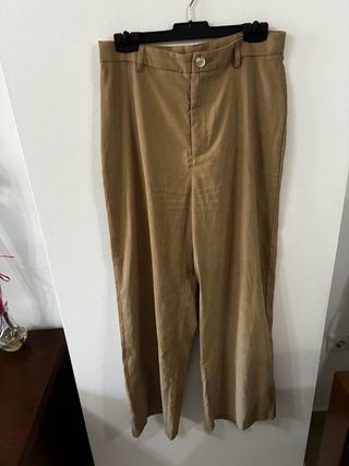 Conjunto pantalón ancho y jersey