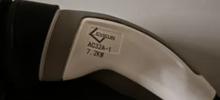 Cable carga coche eléctrico