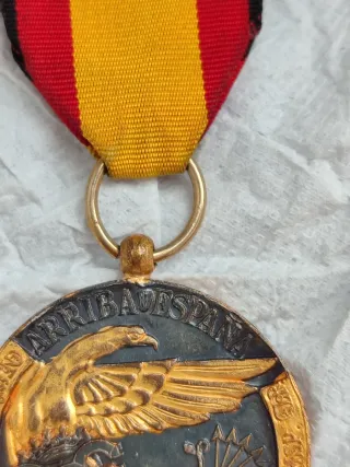 Medalla antorcha guerra civil España legión cóndor