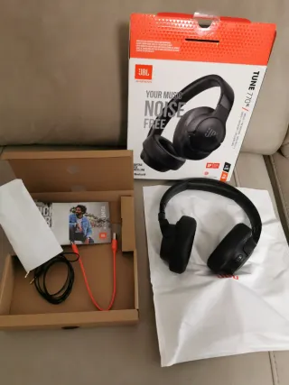 Auriculares JBL Tune 770 NC Negro