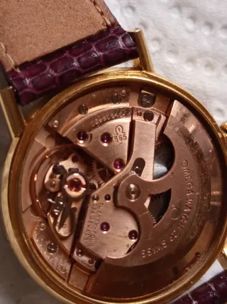 Reloj Omega Automático Dorado Beige