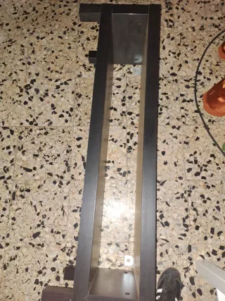 Se venden 2 mesas bajas como nuevas