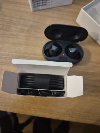 Samsung Galaxy Buds+ Negros