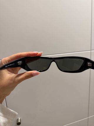 Gafas de sol negras Ray Ban 4431 XAN