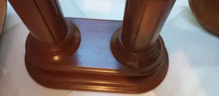 Mesa de comedor de madera