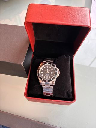 Reloj Rolex Submariner Negro y Plateado