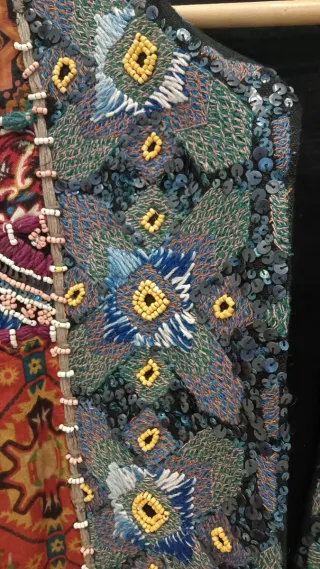 Blazer Zara Multicolor con abalorios