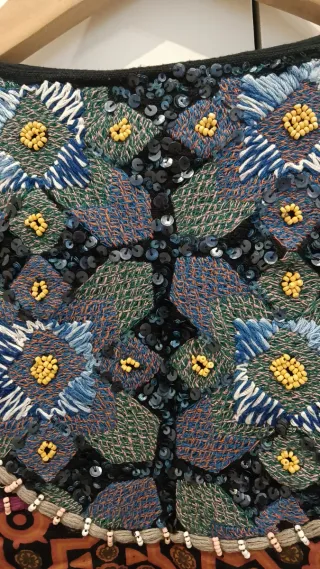 Blazer Zara Multicolor con abalorios