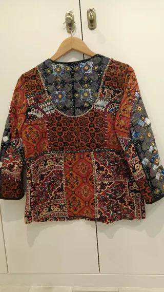 Blazer Zara Multicolor con abalorios