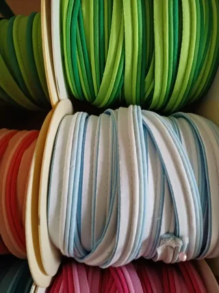 Lote vivos/con 3 cordones ,de colores