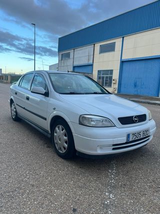 Opel Astra 2002