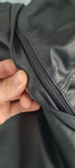 Chaqueta Armani Exchange Negra con Capucha