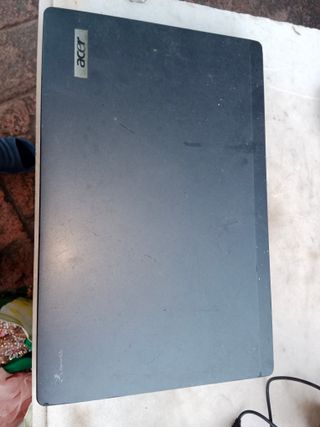 Portátil Acer TravelMate 5335