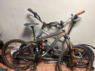 Bicicleta Trek Remedy