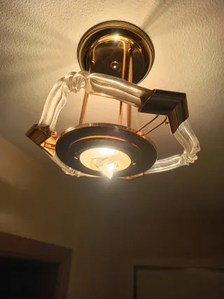 Lámpara de techo cristal y metal dorado