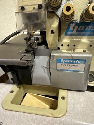 Máquina Remalladora Yamato