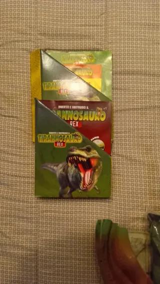 Statua Dinosauro T-Rex Scheletro