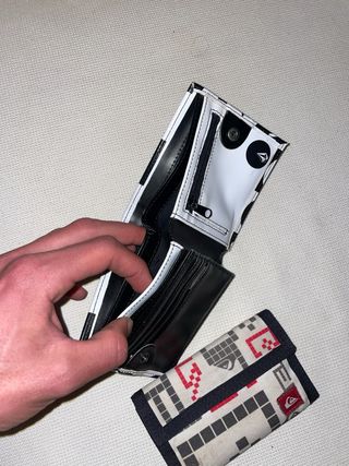 Carteras Volcom y quicksilver