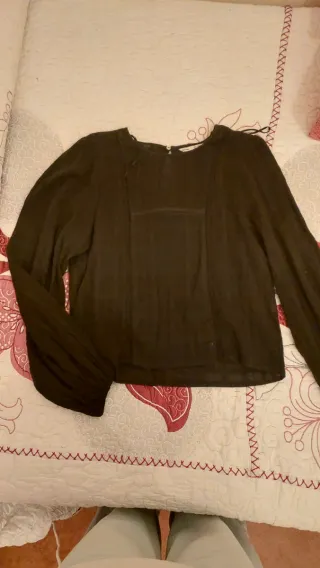 Camisa negra manga larga