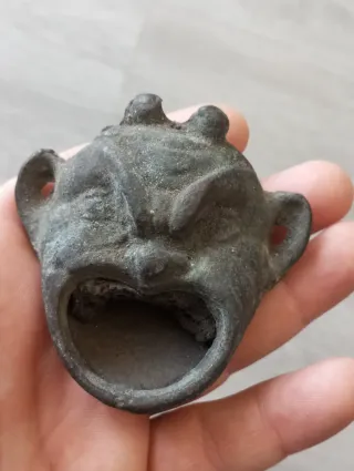 Posacenere antico in ottone