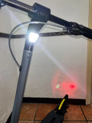 Cecotec Bongo D20 Patinete Eléctrico