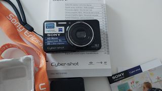 Cámara Sony Cyber-shot DSC-W570 Negra