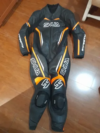 Traje de moto Shua Infinity Negro Naranja