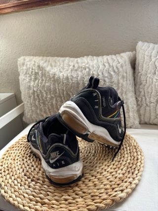 Nike Air Max 98 Edición Limitada