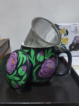 Tisaniera La Via del Tè con infusore Stile LIBERTY