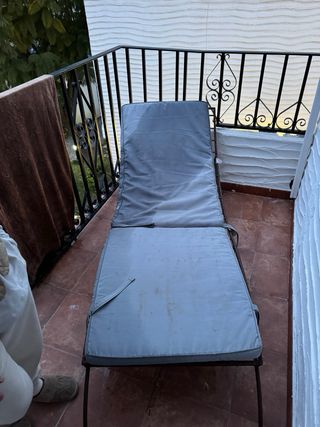 Hamaca de hierro forjado con colchoneta