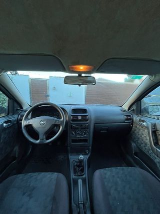 Opel Astra 2000