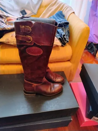 Bota altas de cuero para mujer