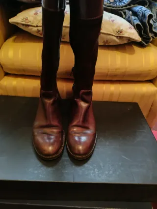 Bota altas de cuero para mujer