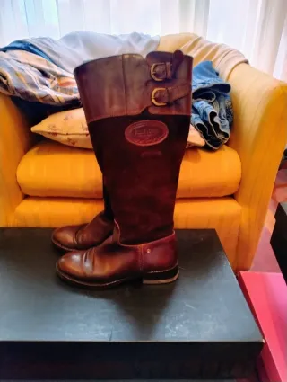Bota altas de cuero para mujer