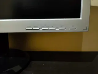 Monitor LG L222WS Plata/Negro