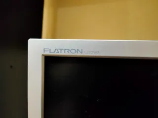 Monitor LG L222WS Plata/Negro