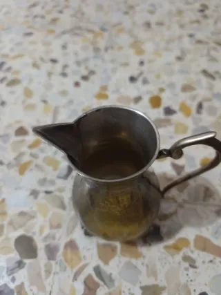 Tetera de metal vintage