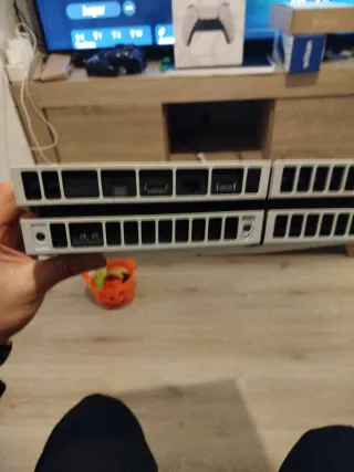 Consola PlayStation 4 special edition white