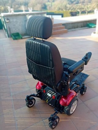 Silla de ruedas eléctrica motorizada