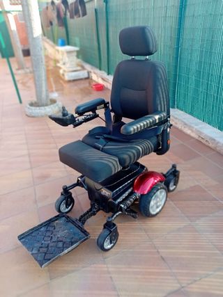 Silla de ruedas eléctrica motorizada