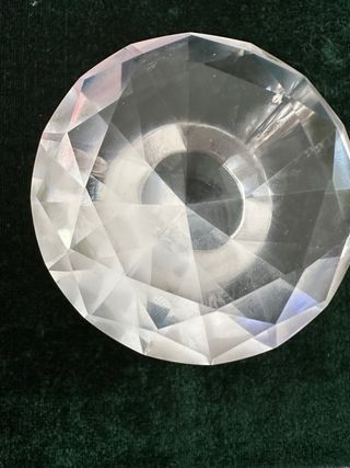 Diamante de Cristal con Soporte Plateado