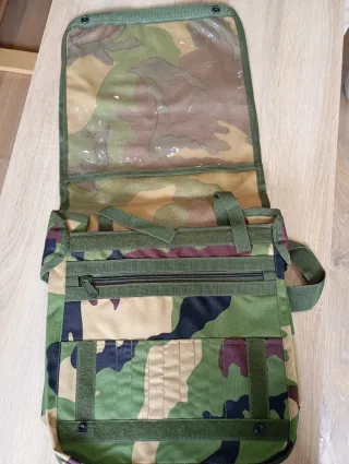 Maletín estampado camuflaje