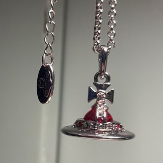 Collar Vivienne Westwood Orb Rojo